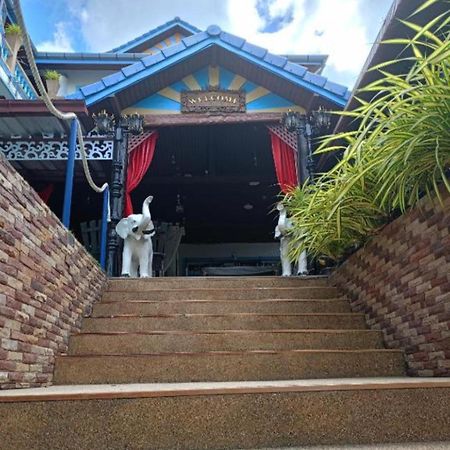 Patong Sunbeach Mansion Экстерьер фото