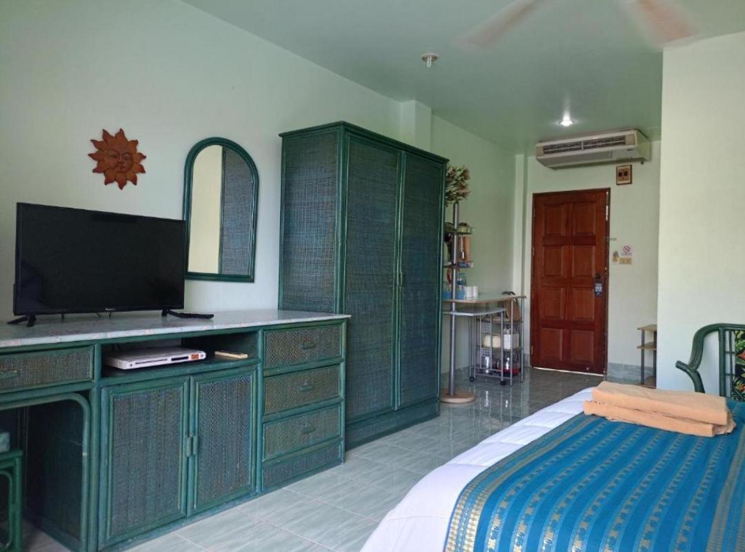 Patong Sunbeach Mansion Экстерьер фото