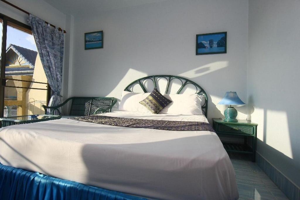 Patong Sunbeach Mansion Номер фото