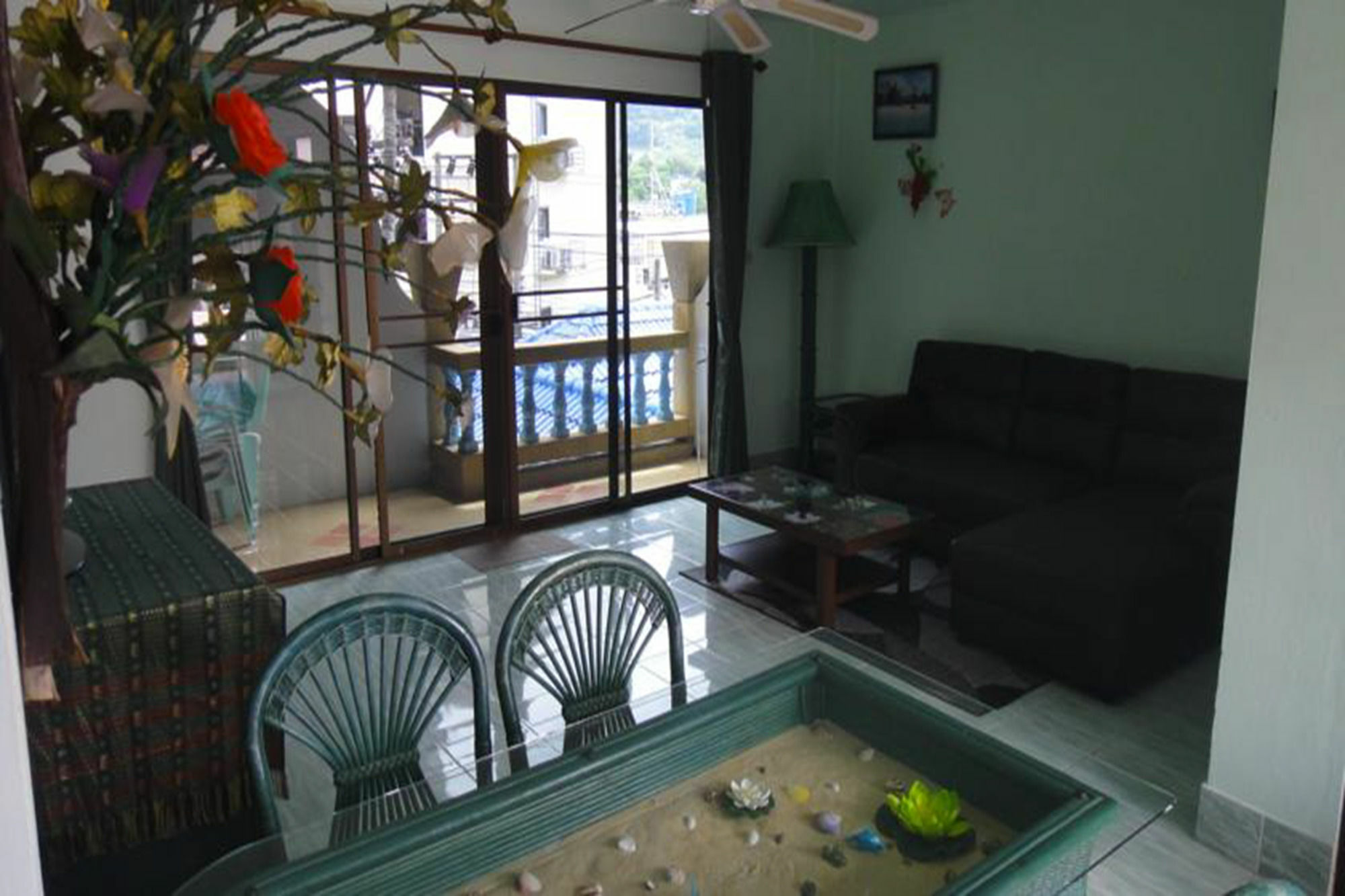 Patong Sunbeach Mansion Экстерьер фото